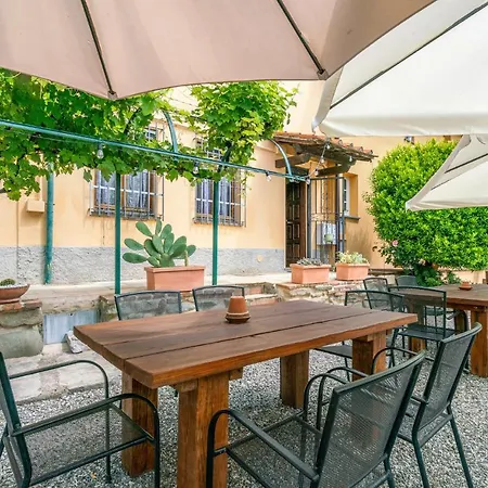 Apartment Alloro 2 *